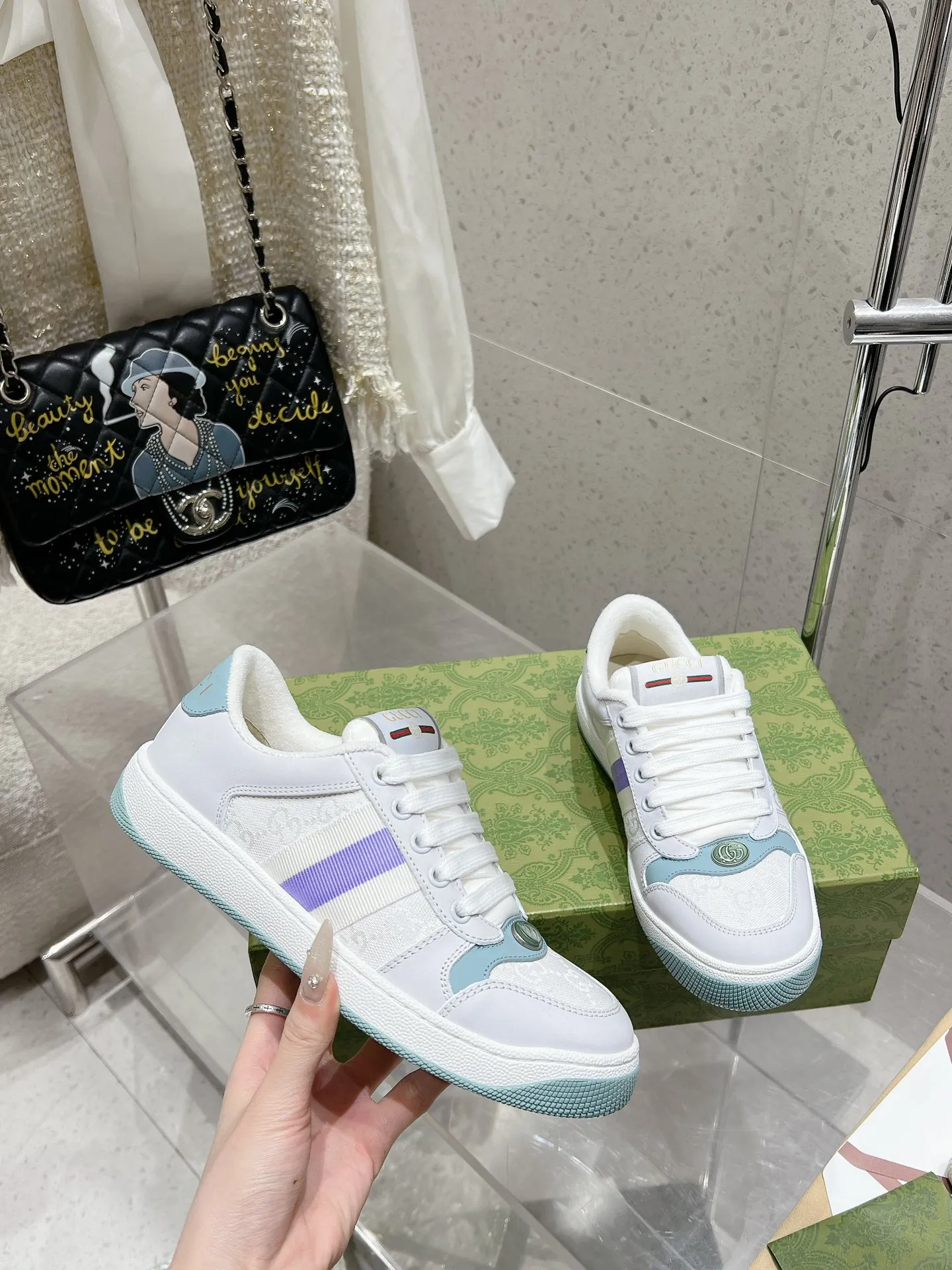 👟👟Ex-factory price 480👟👟 Long-term availability Gucci Gucci New Screener series Couple style Chubby Bread shoes Small dirty shoes Fatty Double G Casual sneakers Original purchase Development Original purchase Development Delivery counter exquisite packaging Fabric: Original imported cowhide + Double G fabric Lining: Original customized breathable terry velvet lining Sole: original molded T👟👟factory price U outsole Size: women's 35-40 / men's 39-45 (women's 34 and men's 38 can be customized)